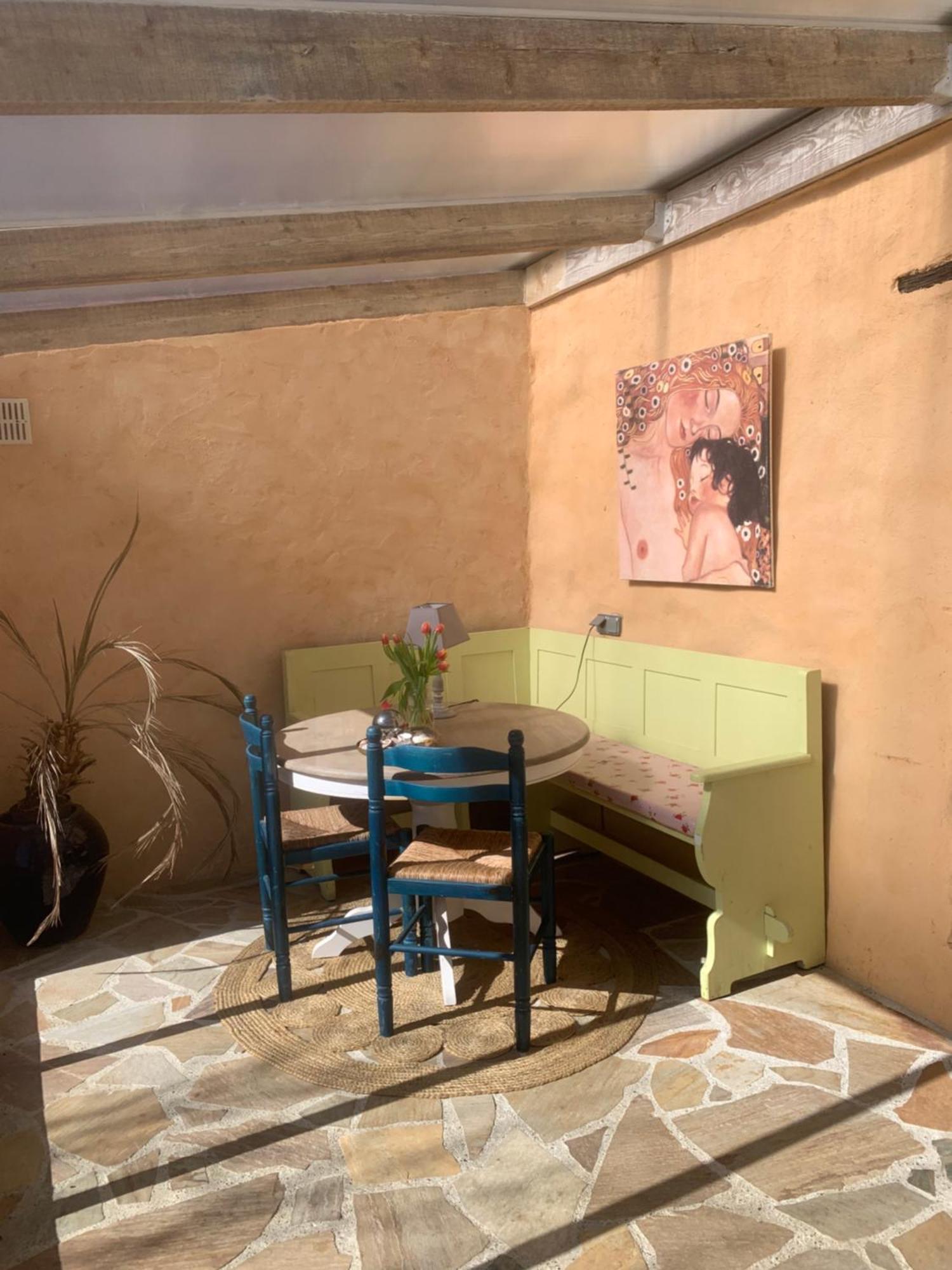 Mas Caraus Apartment Montferrer Bagian luar foto